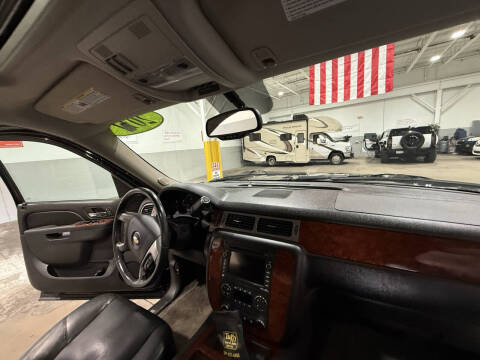 2011 Chevrolet Avalanche LTZ