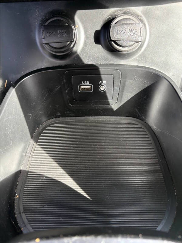 2018 Hyundai Santa Fe SE