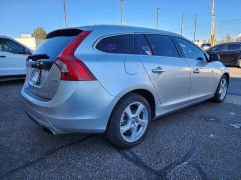 2015 Volvo V60 T5 Drive-E Platinum
