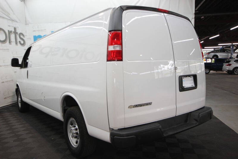 2021 Chevrolet Express 3500