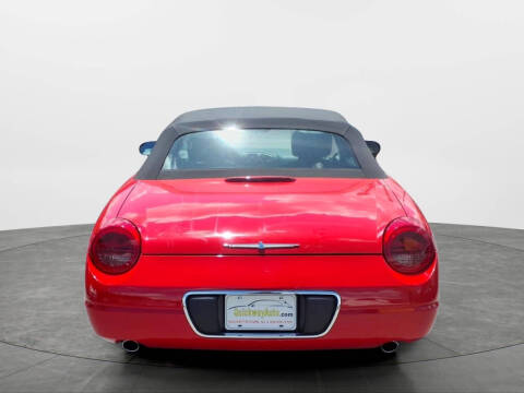 2003 Ford Thunderbird