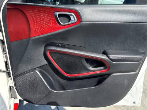 2020 Kia Soul GT-Line