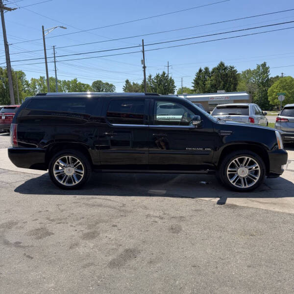 2013 Cadillac Escalade ESV Premium