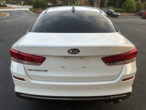2020 Kia Optima LX