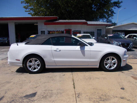 2014 Ford Mustang V6