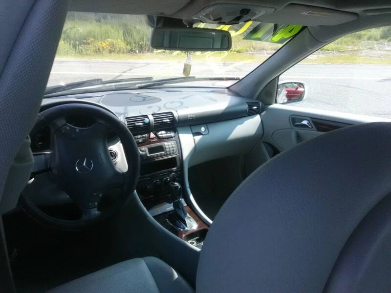 2004 Mercedes-Benz C-Class C 240 4MATIC