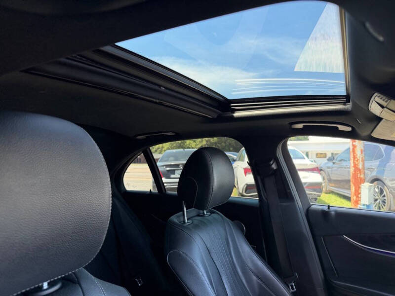 2019 Mercedes-Benz E-Class E 300