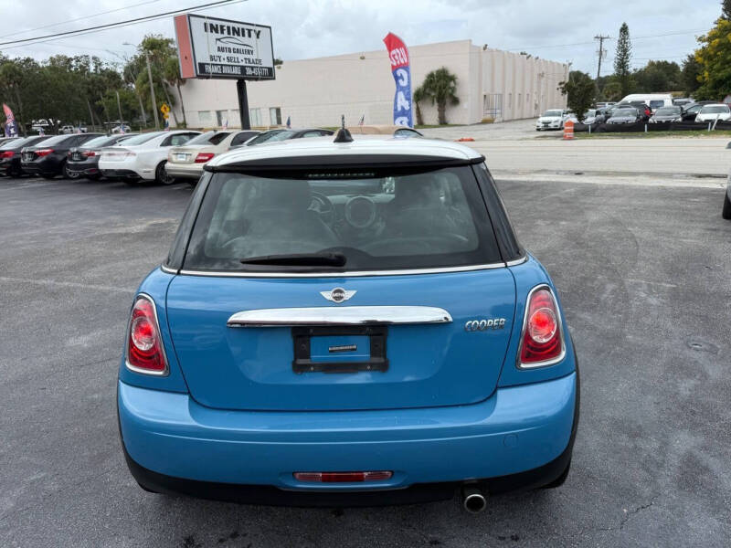 2013 MINI Hardtop Cooper