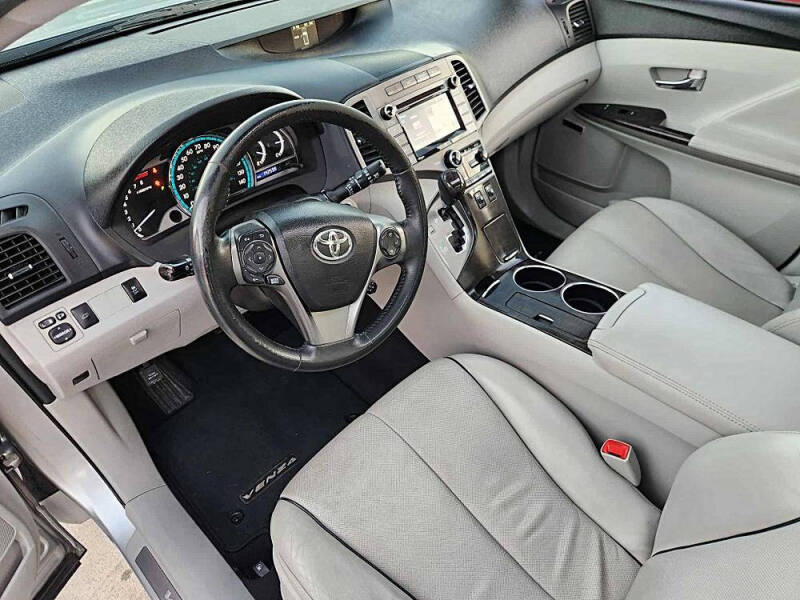 2015 Toyota Venza XLE