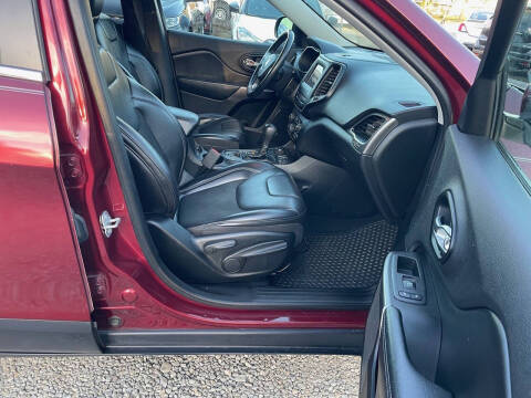 2019 Jeep Cherokee Latitude Plus