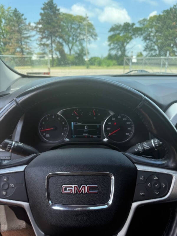 2019 GMC Acadia SLE-2