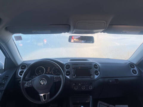 2015 Volkswagen Tiguan S