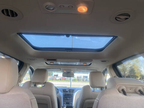 2012 Chevrolet Traverse LT