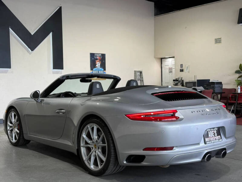 2018 Porsche 911