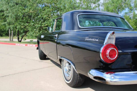 1956 Ford Thunderbird