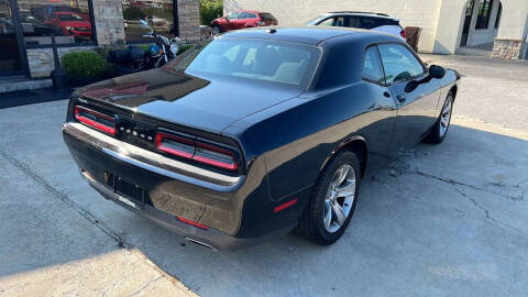 2015 Dodge Challenger SXT