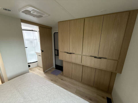 2026 Winnebago Thrive