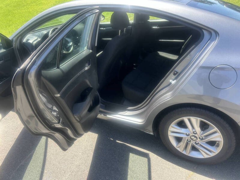 2019 Hyundai Elantra SEL