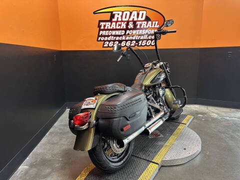 2018 Harley-Davidson FLHC - Softail Heritage