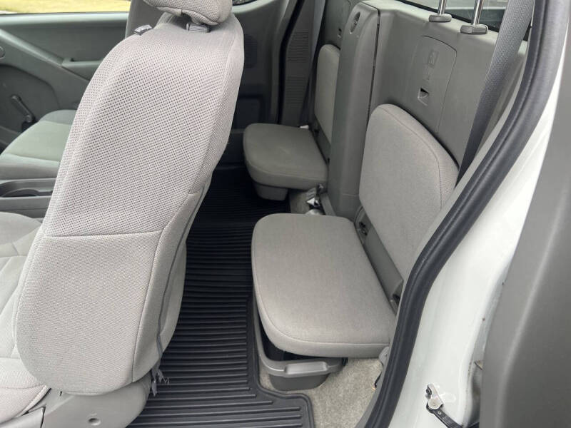 2017 Nissan Frontier S