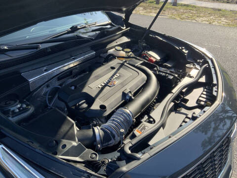 2021 Cadillac XT4 Premium Luxury