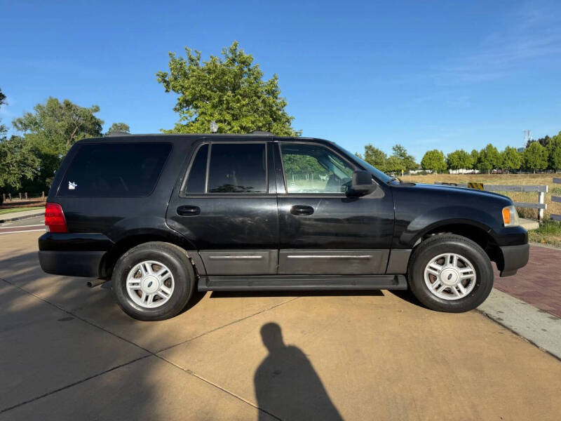 2004 Ford Expedition XLT