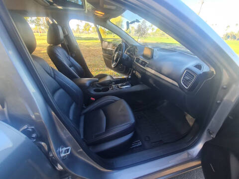 2015 Mazda MAZDA3 s Touring