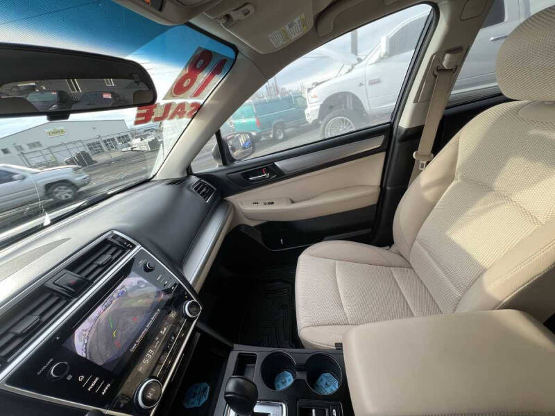 2018 Subaru Outback 2.5i Premium