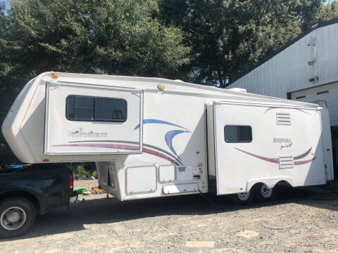 2001 Coachmen Royal Deluxe 318RLTS