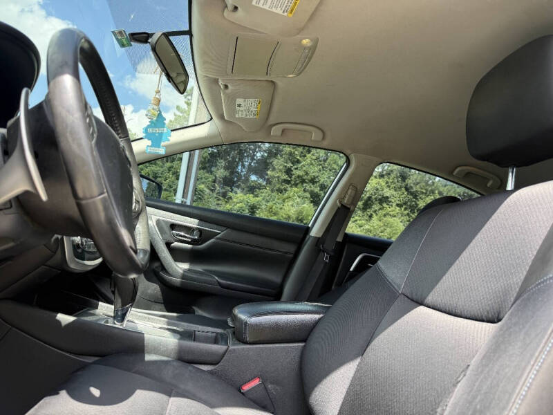 2017 Nissan Altima 2.5 SR