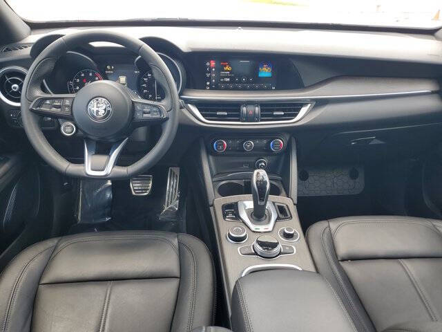 2022 Alfa Romeo Stelvio Ti