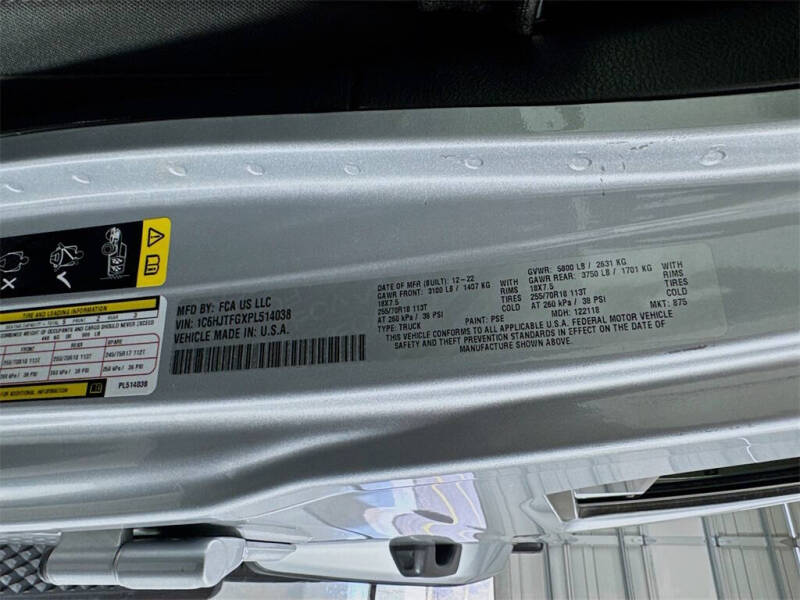 2023 Jeep Gladiator Overland