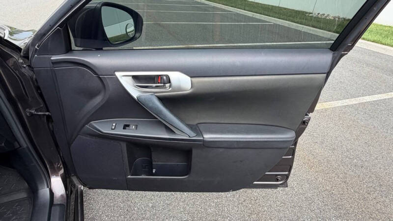 2012 Lexus CT 200h
