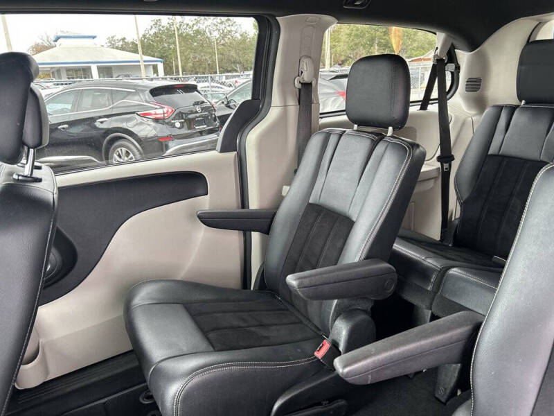 2017 Dodge Grand Caravan SXT