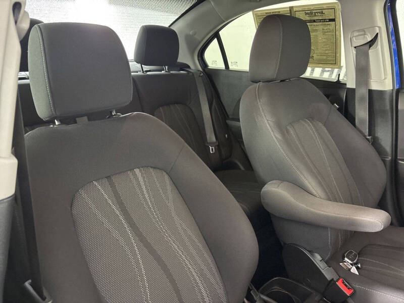 2020 Chevrolet Sonic LT