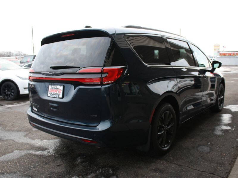 2021 Chrysler Pacifica Touring L