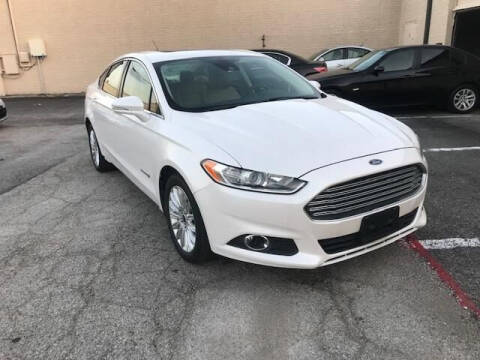 2013 Ford Fusion Hybrid for sale at Reliable Auto Sales in Plano TX