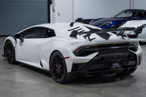 2022 Lamborghini Huracan STO