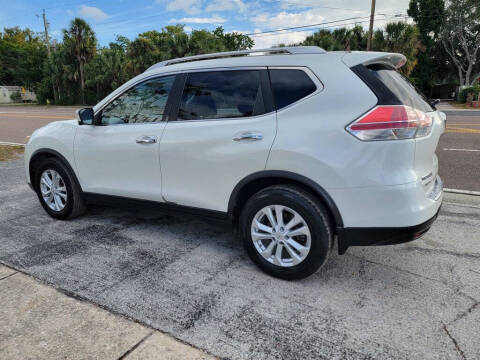 2015 Nissan Rogue SV
