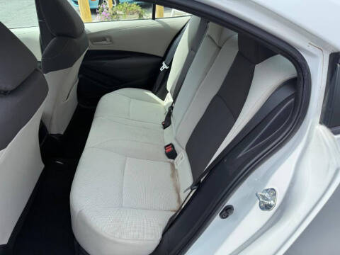 2022 Toyota Corolla LE