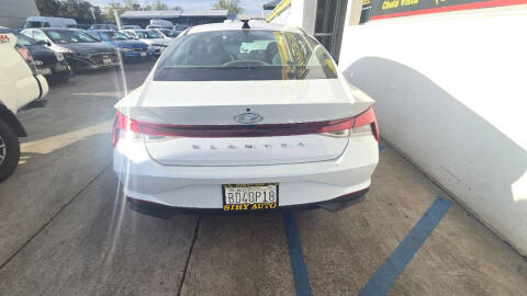 2021 Hyundai Elantra