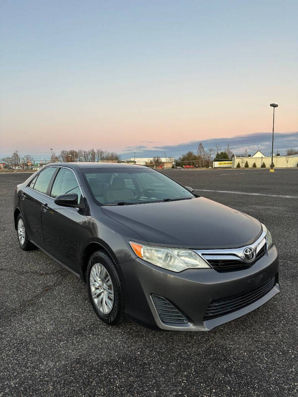 2012 Toyota Camry LE