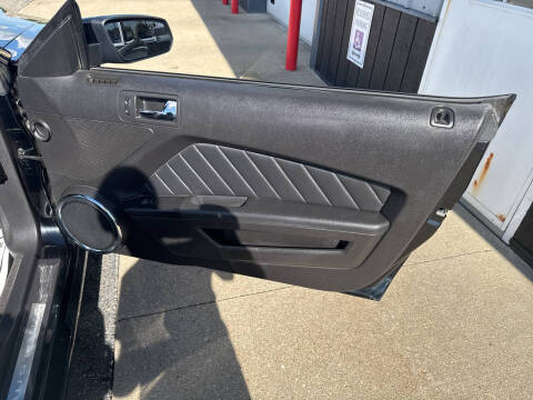 2013 Ford Mustang V6 Premium