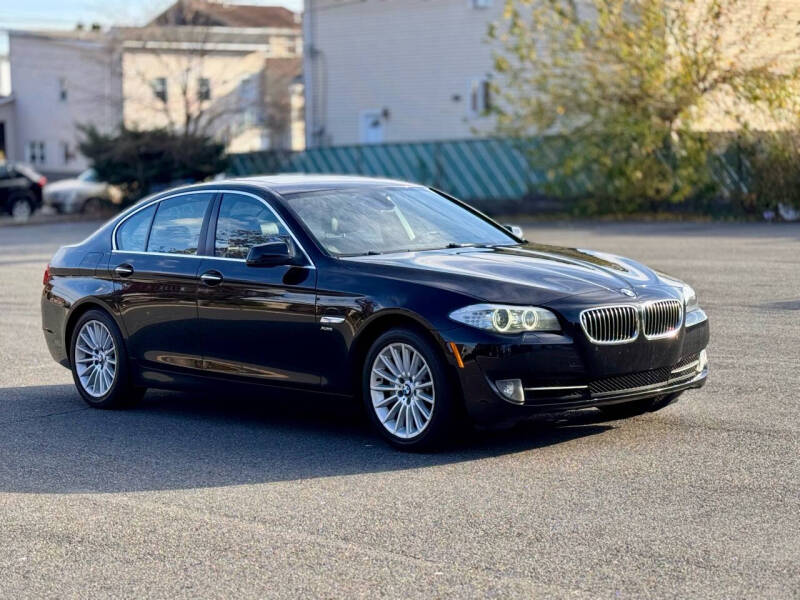 2012 BMW 5 Series 535i photo 3