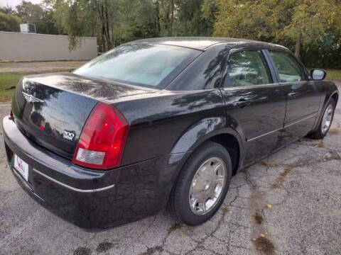 2005 Chrysler 300 Limited