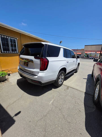 2022 GMC Yukon SLE
