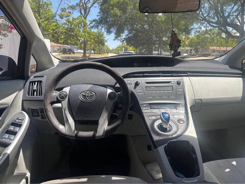 2011 Toyota Prius Five