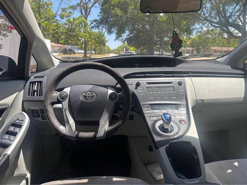 2011 Toyota Prius Five