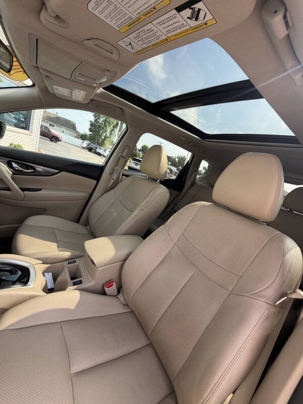 2016 Nissan Rogue SL