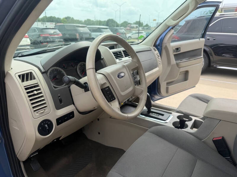 2009 Ford Escape XLT
